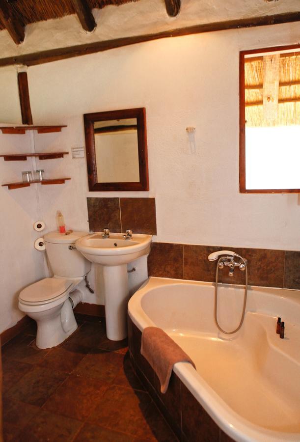 Nkwazi Lake Lodge Pongola Eksteriør billede